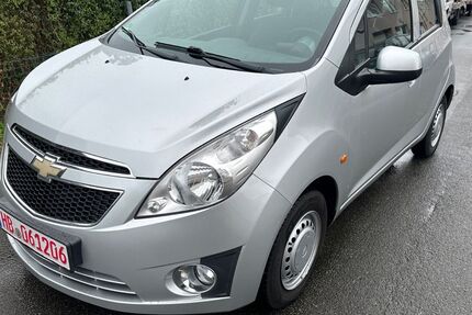 Chevrolet Spark 122.600 km 2.780 € Bremen 28215