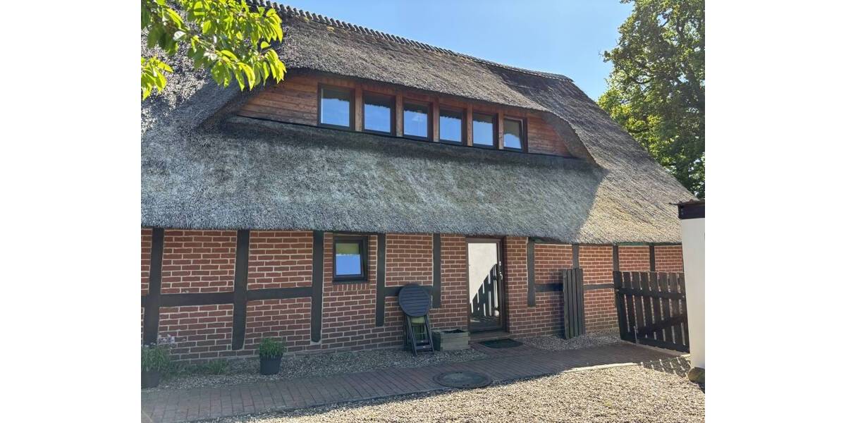 Mehrfamilienhaus, Wohnhaus Bremen / Rekum Rekum - 8 Zimmer, 200 m&sup2;, 329.900&euro; | Angebot:26596413