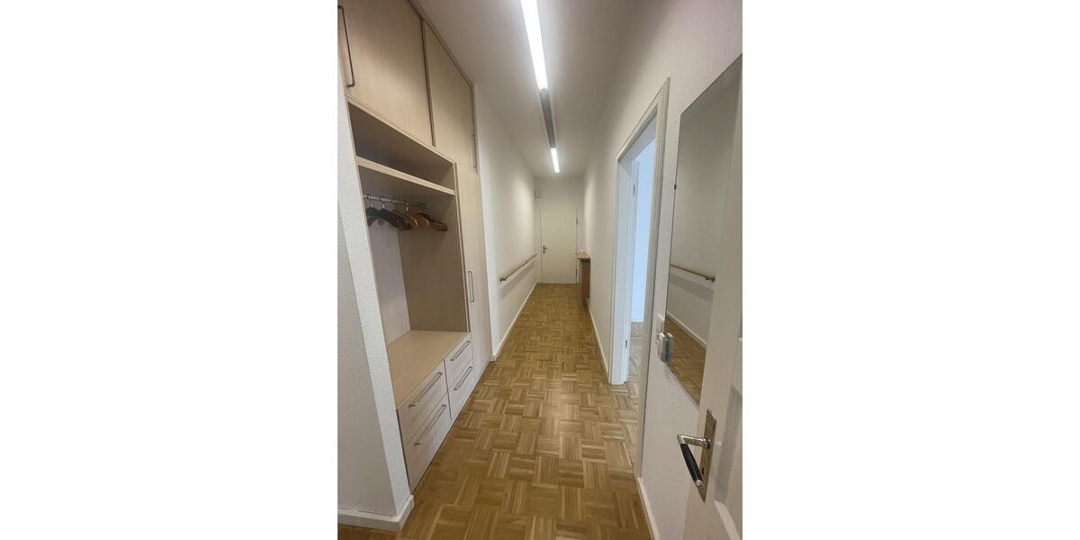 Etagenwohnung Bremen Gröpelingen - 3 Zimmer, 95 m&sup2;, 1.190&euro; | Angebot:23843427