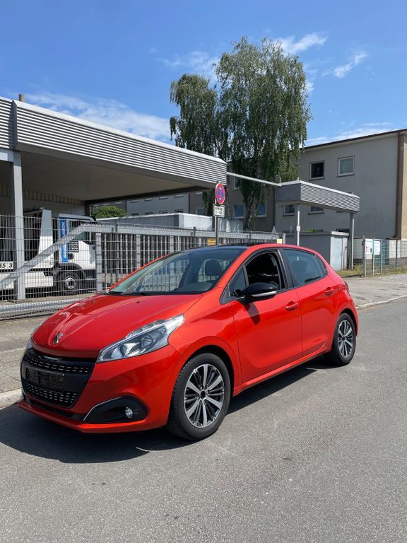 Peugeot 208 64.861 km 8.299 € Bremen 28197