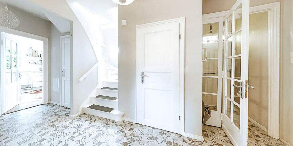 Einfamilienhaus Delmenhorst Mitte - 6 Zimmer, 230 m&sup2;, 739.000&euro; | Angebot:25798701