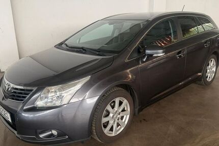 Toyota Avensis 202.250 km 4.490 &euro; Delmenhorst 27751