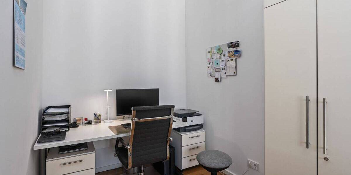 Etagenwohnung Bremen Handelshäfen - 3 Zimmer, 138 m&sup2;, 649.000&euro; | Angebot:26804705