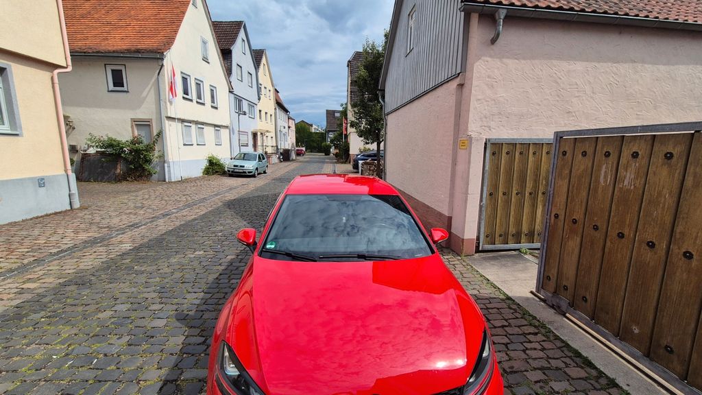 VW Golf 77.000 km 18.000 &euro; Ganderkesse 27777