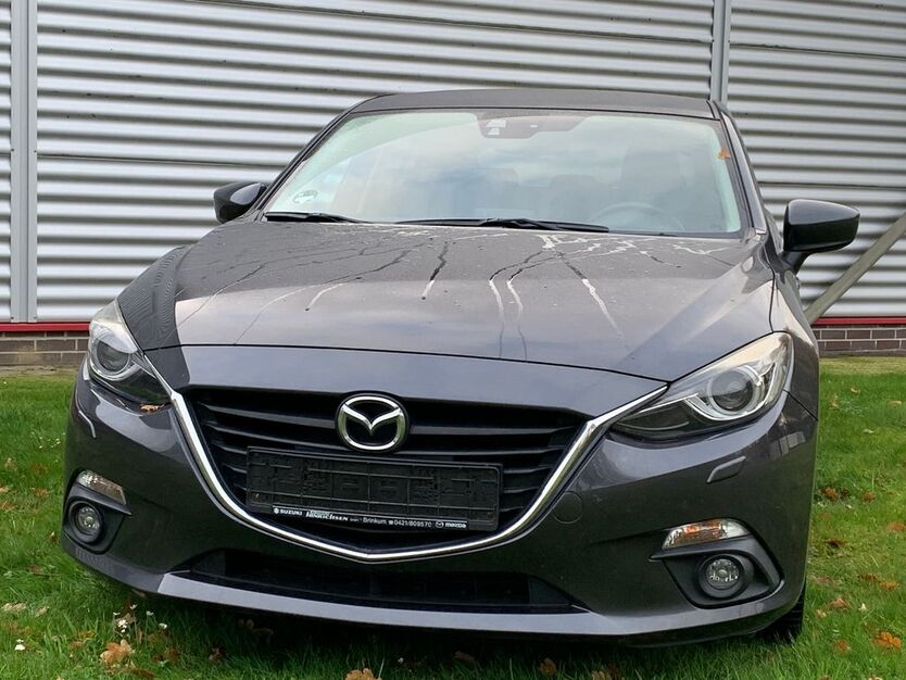 Mazda 3 83.000 km 13.400 € Ganderkesee 27777