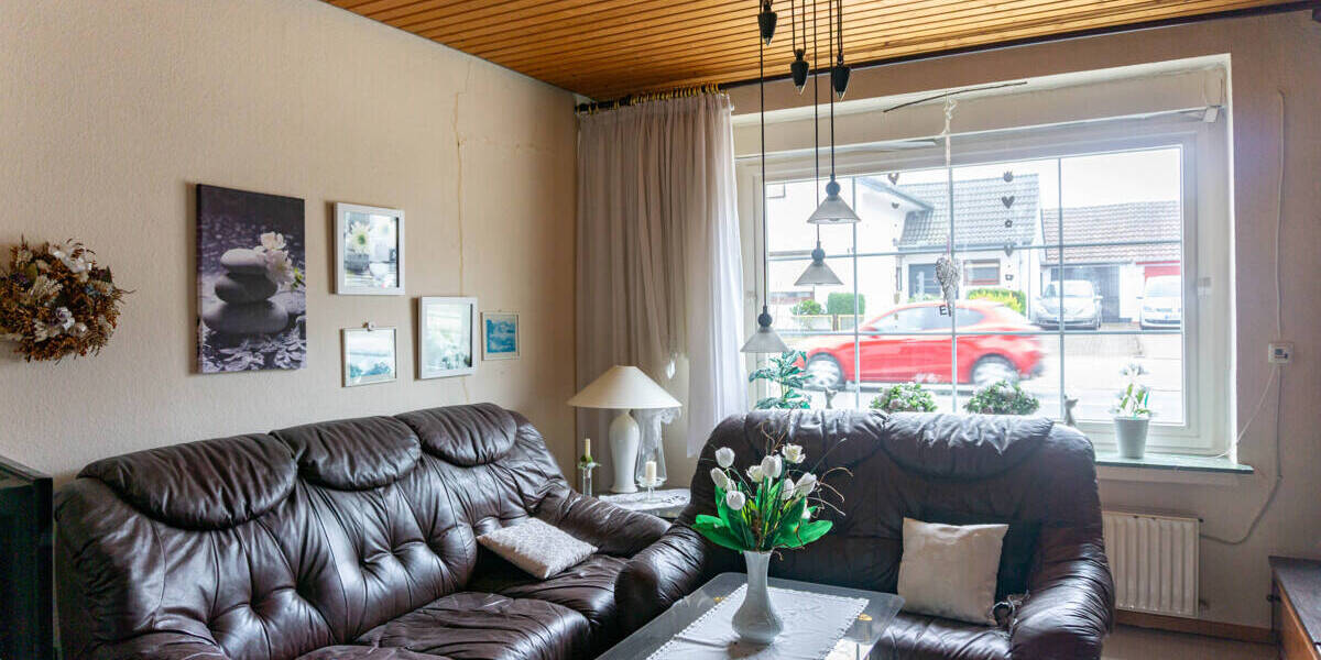 Einfamilienhaus Bremen / Blumenthal Lüssum-Bockhorn - 6 Zimmer, 229 m&sup2;, 310.000&euro; | Angebot:26161223