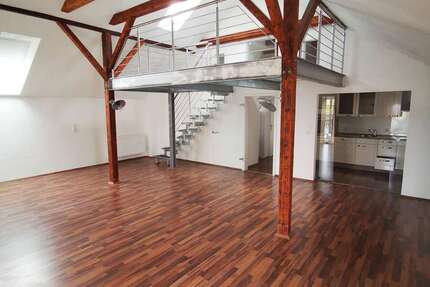 Wohnung Delmenhorst Mitte - 2 Zimmer, 107 m&sup2;, 187.000&euro; | Angebot:8724138