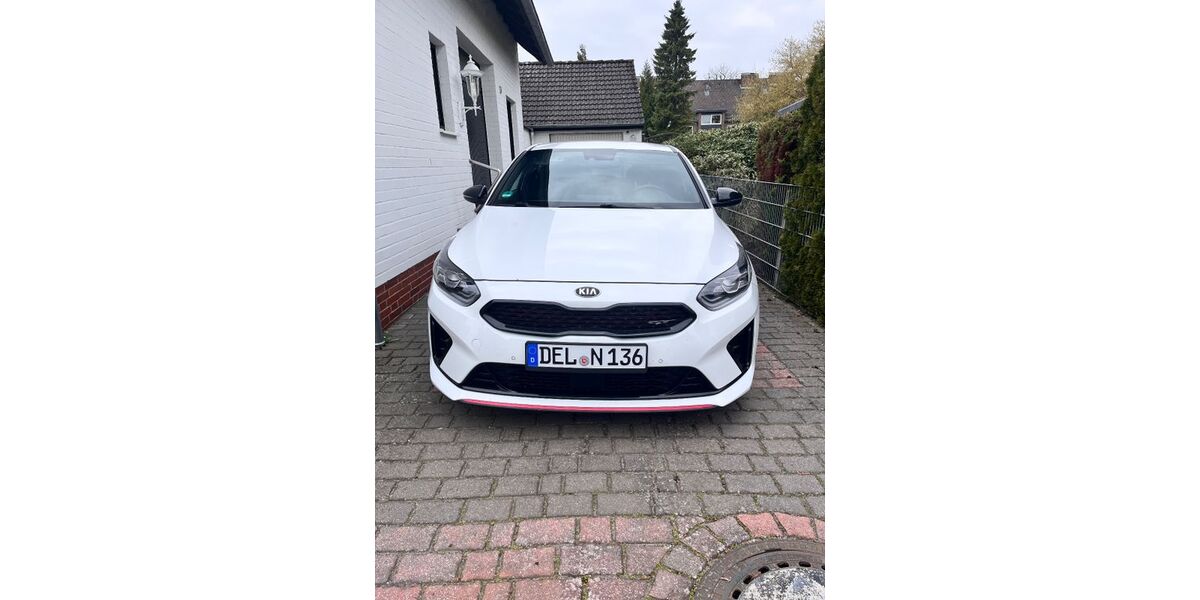 Kia pro ceed / ProCeed 78.000 km 21.000 &euro; Delmenhorst 27755