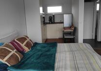 Renovierte 1-Zimmer-Wohnung mit Balkon – Klinikum Links der Weser
