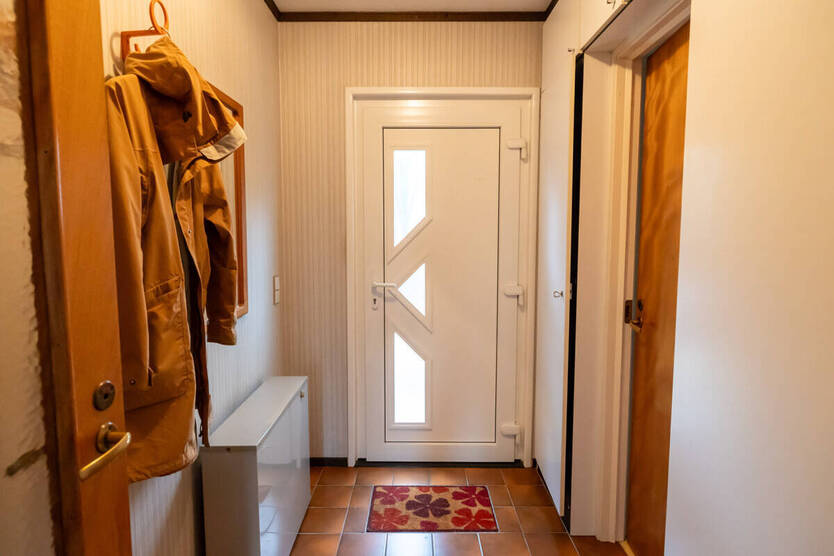 *** liebevolles RMH in ruhiger LAGE mit GARAGE und 6 ZIMMERN *** 6 zimmer