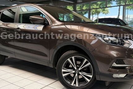 Nissan Qashqai 62.562 km 15.990 &euro; Bremen 28207
