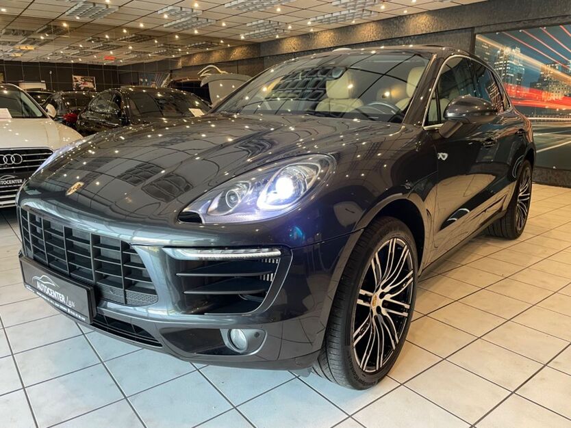 Porsche Macan 156.400 km 31.499 € Bremen 28201