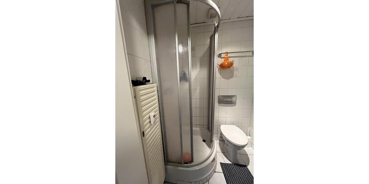 Etagenwohnung Bremen Findorff - 1 Zimmer, 32 m&sup2;, 360&euro; | Angebot:25999303