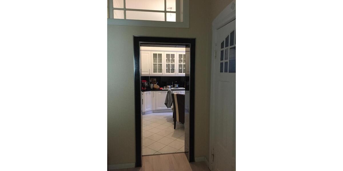 Etagenwohnung Bremen Neustadt - 4 Zimmer, 96 m&sup2;, 1.650&euro; | Angebot:25807537