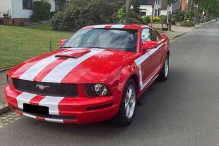 Ford Mustang 168.000 km 8.999 &euro; Bremen 28719