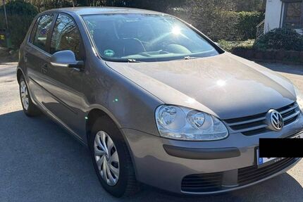 VW Golf 84.000 km 4.800 &euro; Ganderkesee 27777