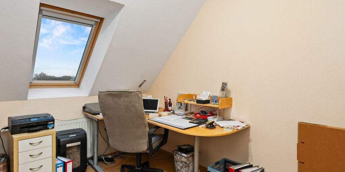 Einfamilienhaus Bassum Osterbinde - 9 Zimmer, 244 m&sup2;, 415.000&euro; | Angebot:25796677