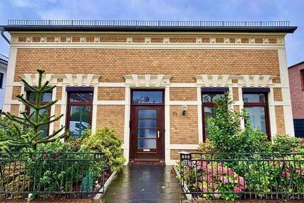 Hinter Jugendstilfassade individuelle EG-Etage mit eigenem Garten ca. 95 qm WF ruhige Nebenstr. 3 zimmer