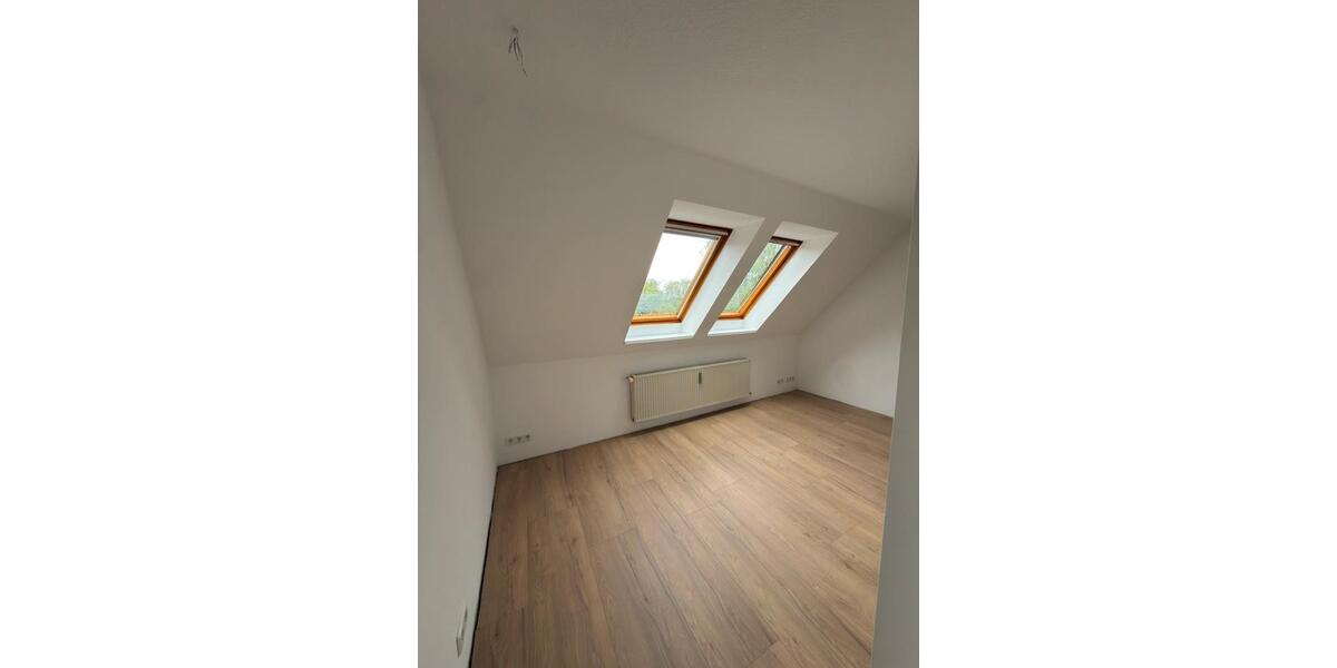 Etagenwohnung Oyten - 5.5 Zimmer, 125 m&sup2;, 1.500&euro; | Angebot:26626034