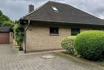 Haus Schwanewede - 7 Zimmer, 208 m&sup2;, 429.000&euro; | Angebot:26856709