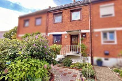 Haus Bremen / Huchting Kirchhuchting - 4 Zimmer, 82 m&sup2;, 229.000&euro; | Angebot:26391659