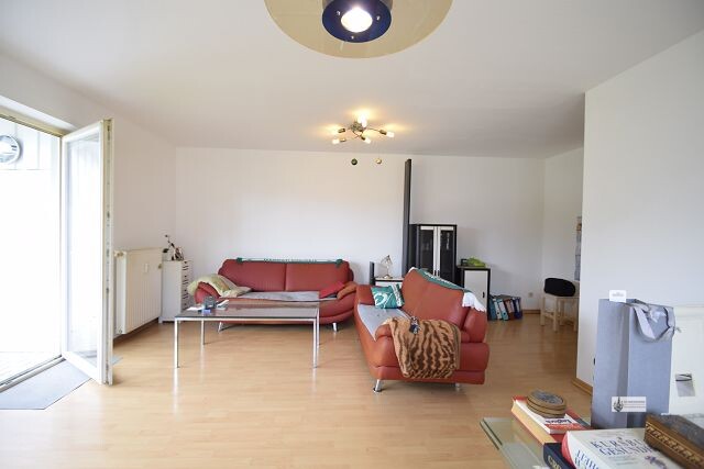 Interessante ETW + Terrasse + Garten + Garage auf 842 m² bezahltem Erbpachtgrundstück 2 zimmer