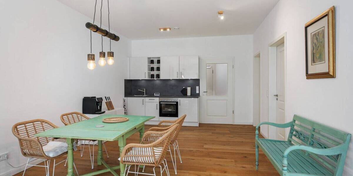 Etagenwohnung Bremen / Horn-Lehe Horn - 2 Zimmer, 90 m&sup2;, 1.300&euro; | Angebot:26218100