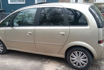 Opel Meriva 193.000 km 750 &euro; Bremen 28213
