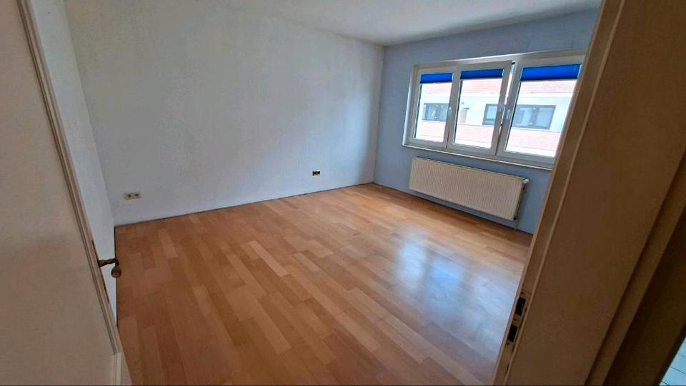 Etagenwohnung Bremen Häfen - 3 Zimmer, 76 m&sup2;, 179.000&euro; | Angebot:26587987