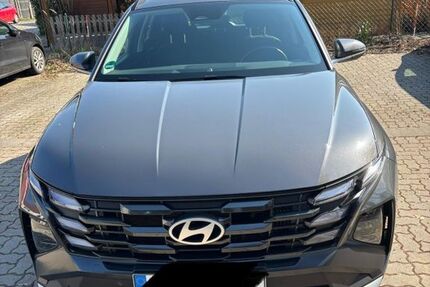 Hyundai TUCSON 12.400 km 31.900 &euro; Bremen 28259