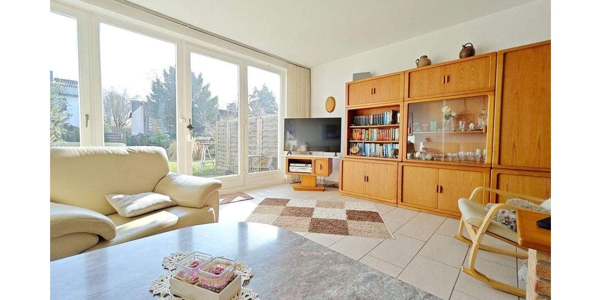 Reihenmittelhaus Bremen Burg-Grambke - 5 Zimmer, 120 m&sup2;, 299.000&euro; | Angebot:25645397