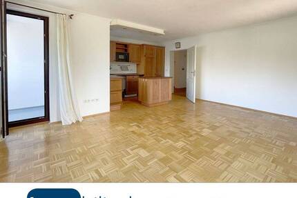 Bezugsfreie barrierefreie Eigentumswohnung mit 3 Balkonen und Garage 4 zimmer