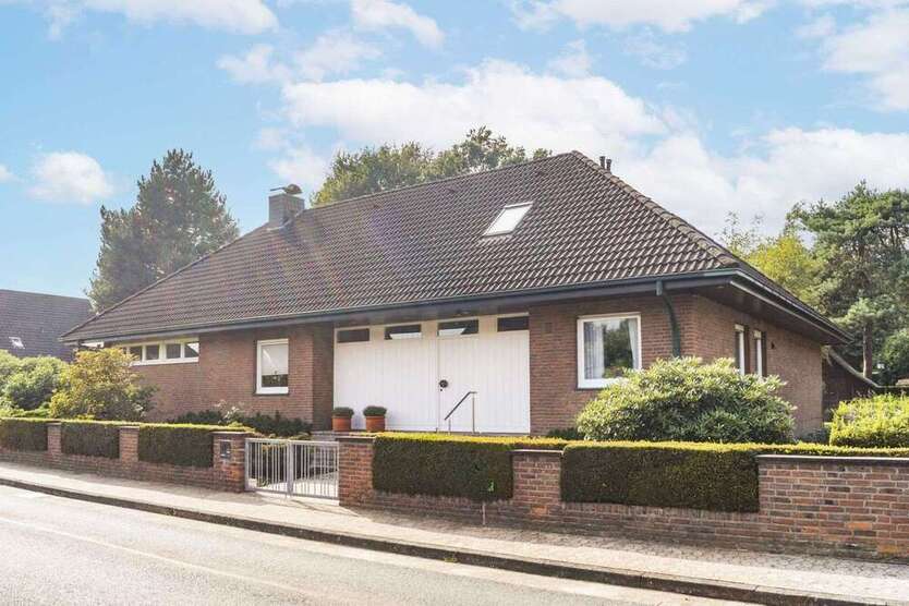 Haus zum Kaufen in Achim 799.000 € 198.09 m²