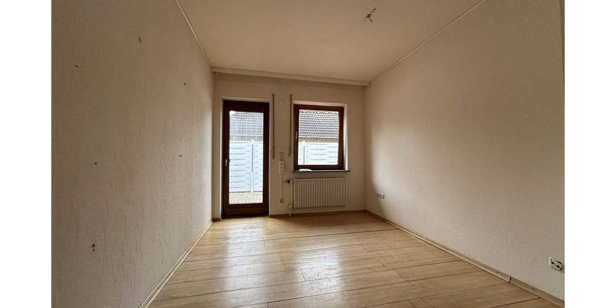 Einfamilienhaus Bassum - 6 Zimmer, 153 m&sup2;, 265.000&euro; | Angebot:25192620