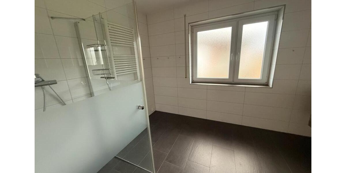 Bungalow Hambergen - 3 Zimmer, 125 m&sup2;, 1.300&euro; | Angebot:25452573