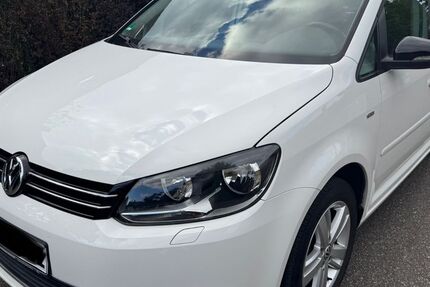VW Touran 107.000 km 8.990 &euro; Stuhr 28816