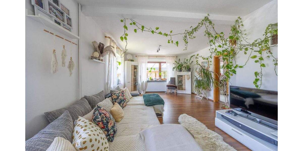 Mehrfamilienhaus, Wohnhaus Wilstedt - 8 Zimmer, 259 m&sup2;, 349.000&euro; | Angebot:25667674