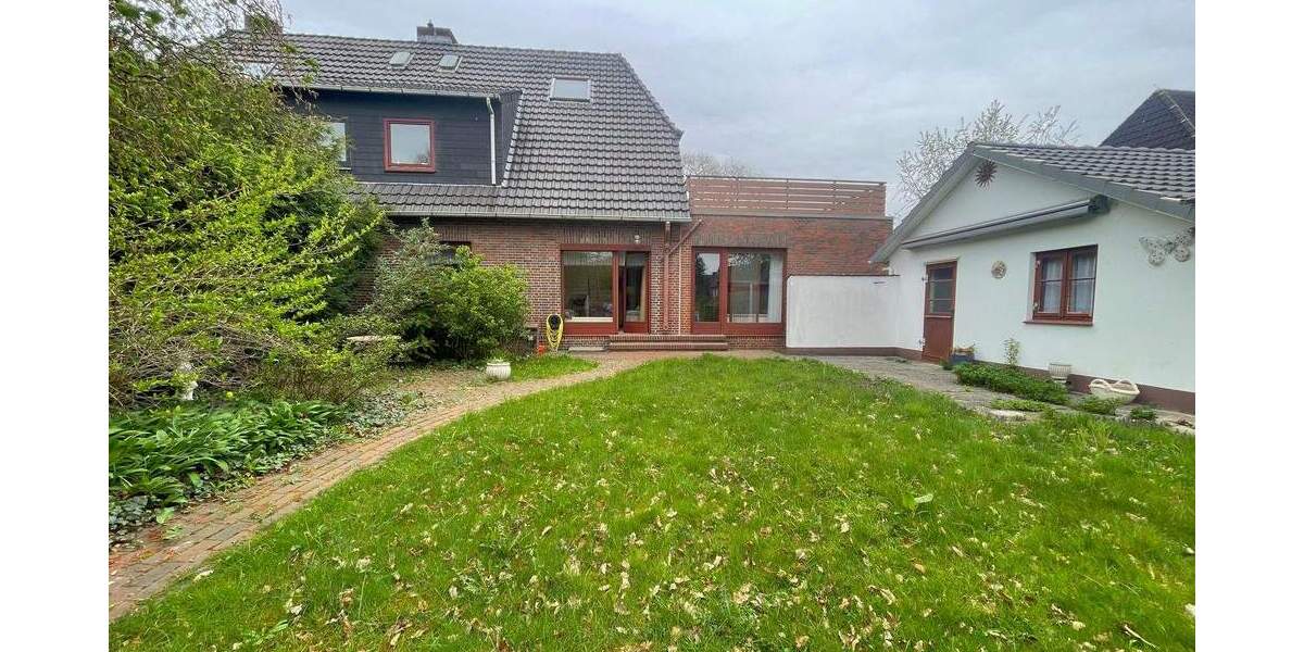 Doppelhaushälfte Bremen Blumenthal - 7 Zimmer, 154 m&sup2;, 270.000&euro; | Angebot:25669636