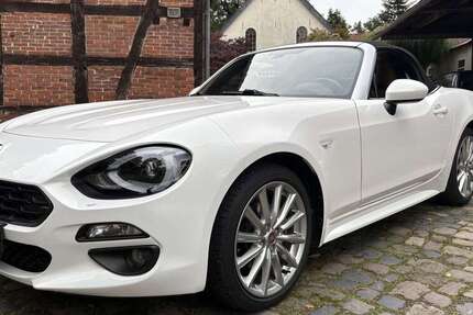 Fiat 124 Spider 65.000 km 17.950 &euro; Ottersberg 28870