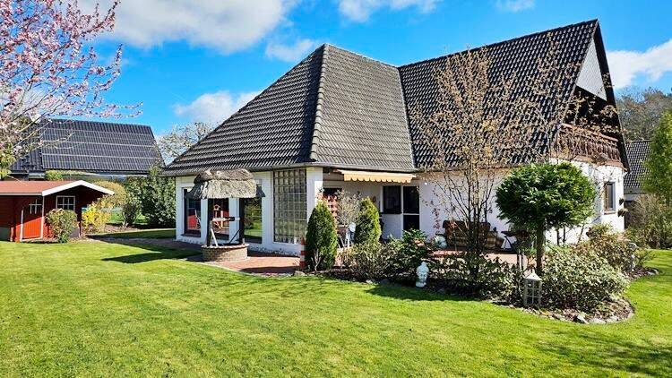 Einfamilienhaus Hambergen - 6 Zimmer, 187 m&sup2;, 329.000&euro; | Angebot:26176339