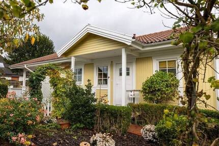 *** BUNGALOW mit offener WOHNKÜCHE und idyllischer VERANDA - DOPPELCARPORT inklusive *** 3 zimmer