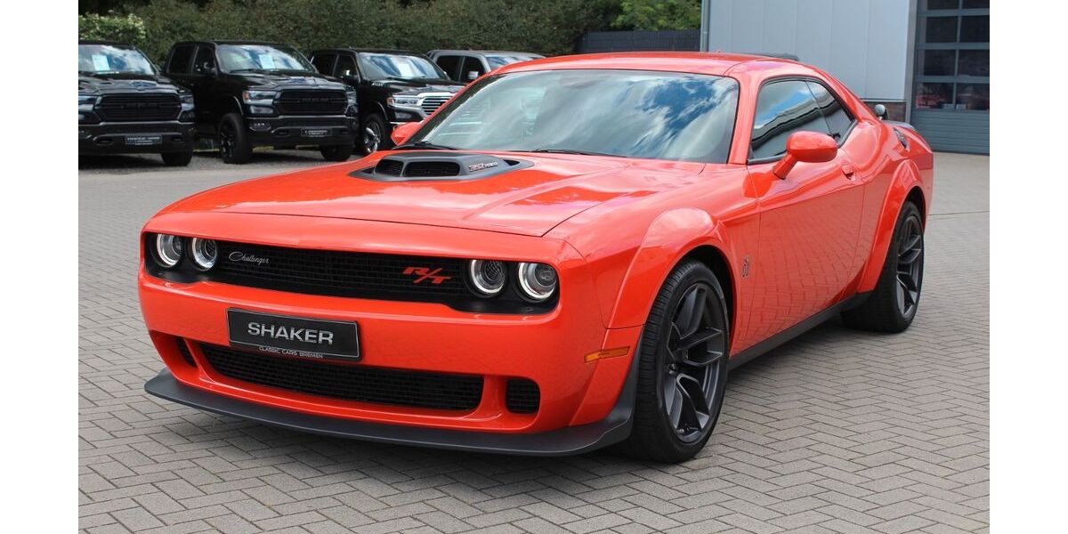 Dodge Challenger 10.000 km 57.900 € Bremen 28201