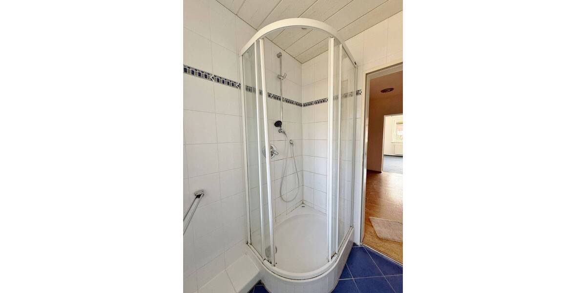 Etagenwohnung Bremen Kirchhuchting - 3 Zimmer, 76 m&sup2;, 159.000&euro; | Angebot:26569427