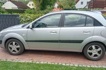 Kia Rio 133.747 km 850 &euro; Bremen 28719