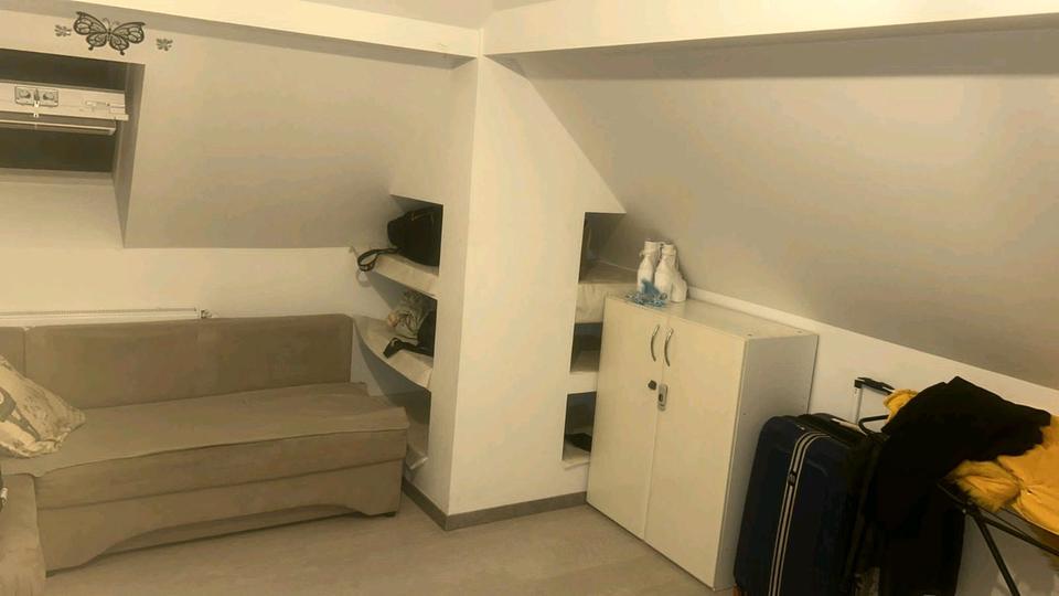 Dachgeschoßwohnung Bremen Gröpelingen - 1 Zimmer, 50 m&sup2;, 800&euro; | Angebot:24615081