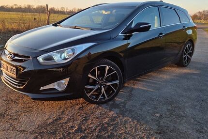 Hyundai i40 149.500 km 7.500 &euro; Bremen 28327
