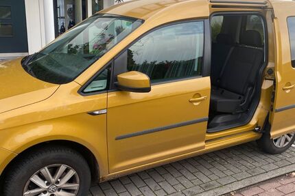 VW Caddy 63.736 km 16.600 &euro; Bremen 28279