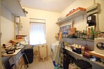 Großes modernisiertes EFH + EBK + Wintergarten + 2 Bäder mit 2 Stellplätzen vor dem Haus