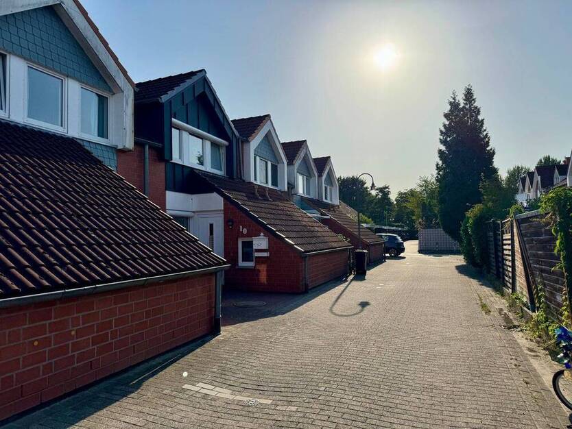 Gepflegtes Reihenmittelhaus (Bj. ´93) mit südlich ausgelegtem Garten