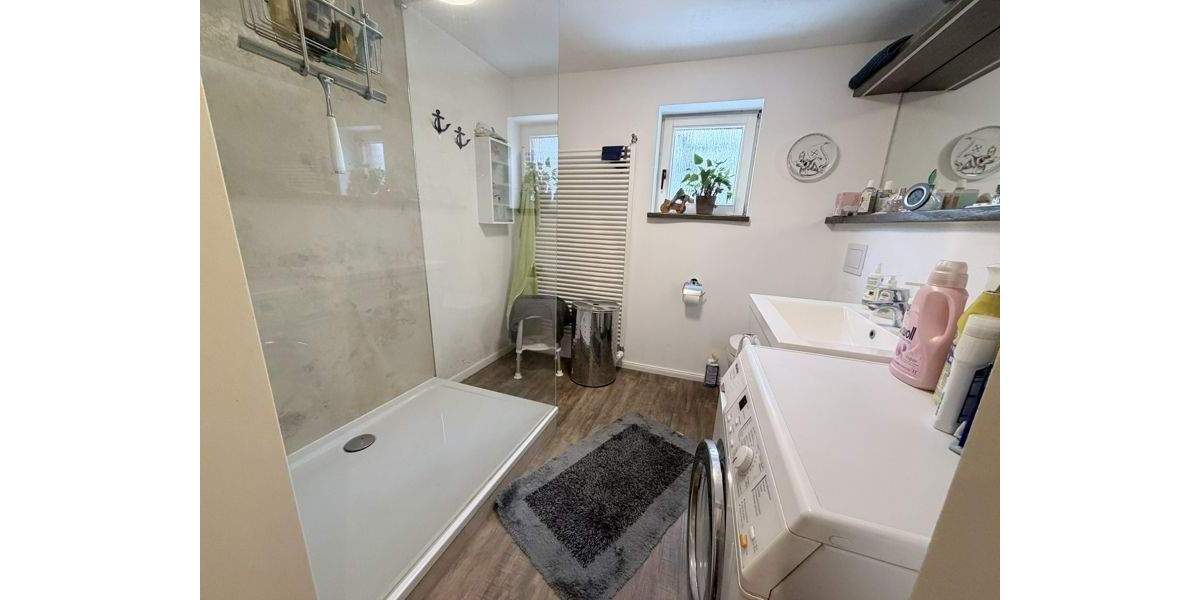 Mehrfamilienhaus, Wohnhaus Bremen / Rekum Rekum - 8 Zimmer, 200 m&sup2;, 329.900&euro; | Angebot:26117370